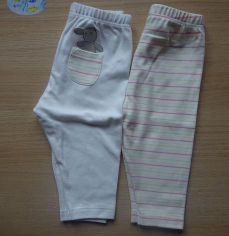 2x tepláky s kapsičkou a proužky, vel. 74, 74