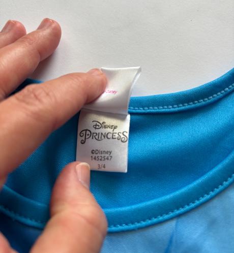 An5/ pyžamko popelka - v.3/4 roky, disney,104