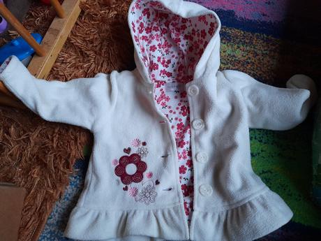 Překrásná malá mikina na holku,kabátek, early days,86
