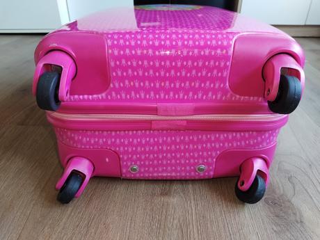 Dívčí cestovní kufr skořepinový, 