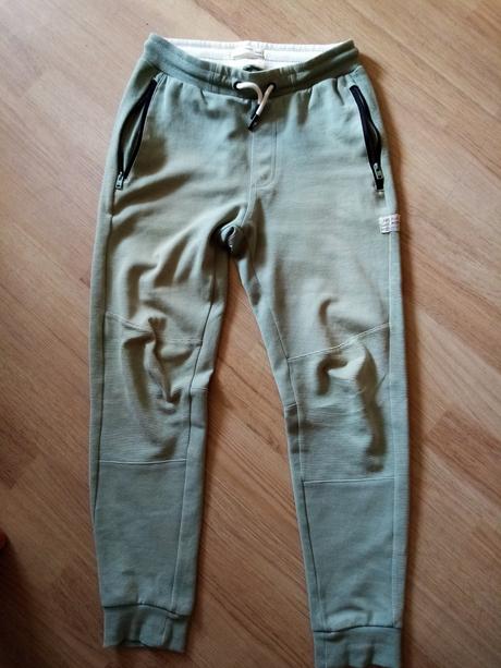 Tepláky, reserved,158