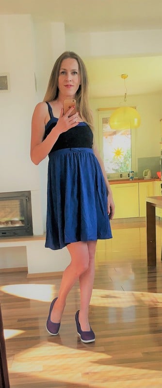 Modré šaty s krajkou, vel s/m, even + od, m