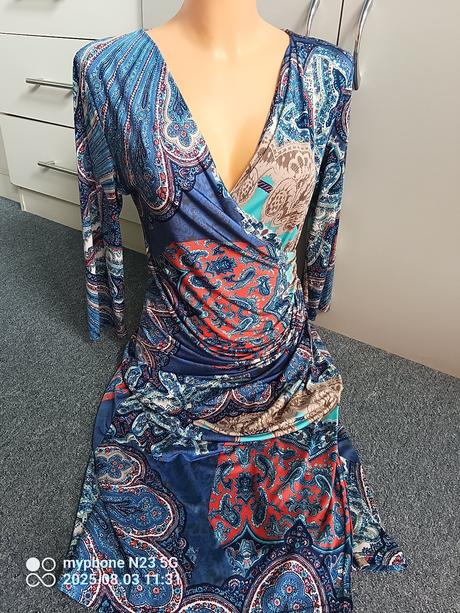 Šaty zn."egerie paris" vel."m", m