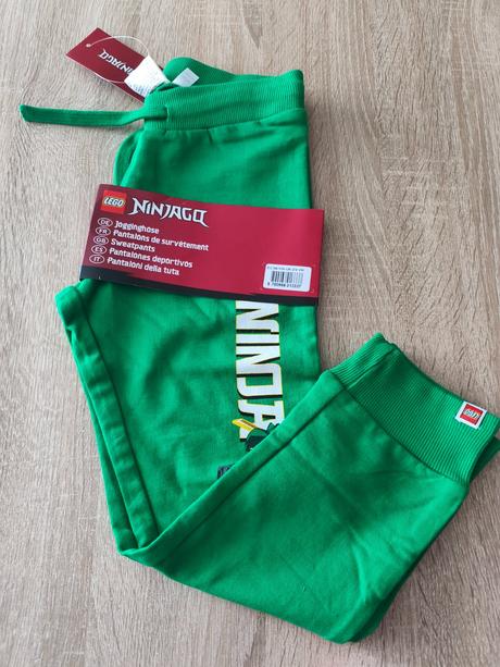 Chlapecké tepláky, lego,98