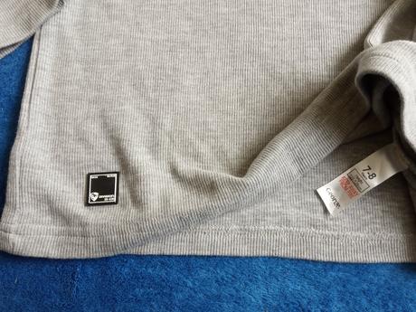 Slabší svetr 7-8let, george,128