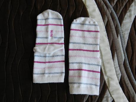 Ponožky bílé, kik,23