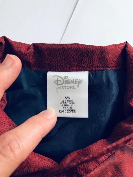 Vel.5/6 let - st7/ plášť marvel starloyd, 