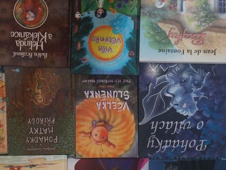 Knihy pro holčičky do věku cca 10 let,