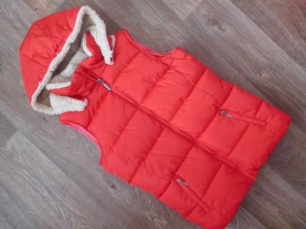 Dívčí vesta vel. 134/140, tchibo,134