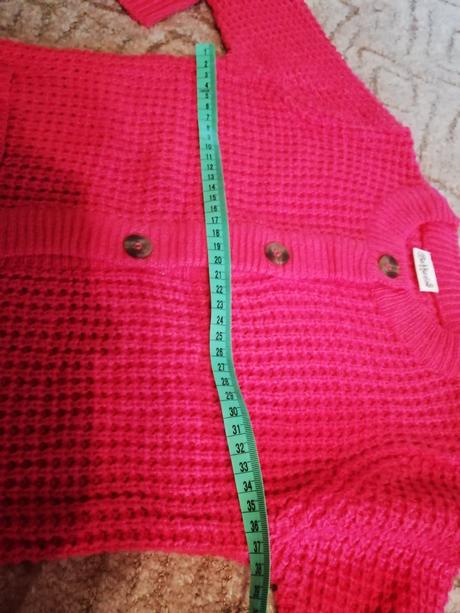 Teplý svetr na knoflíky 104-110-nový, 104