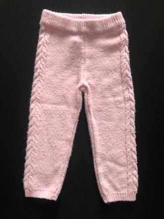 Růžové kamaše, 98