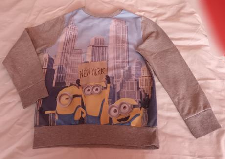 Světle šedá mikina mimoni primark, primark,140