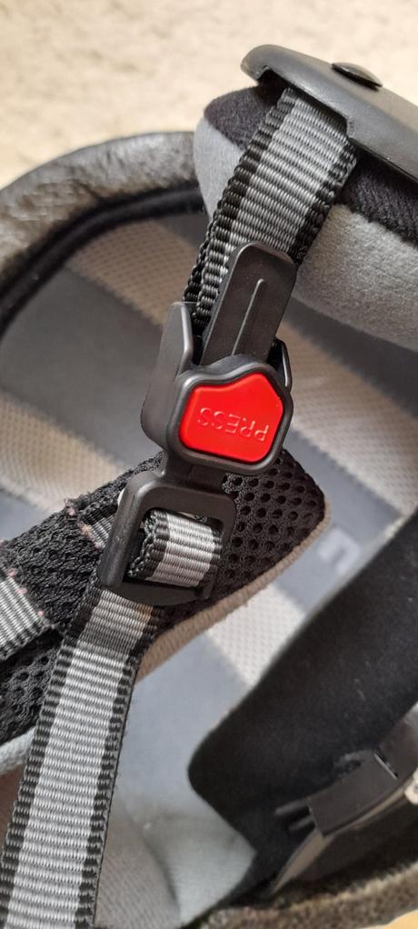 Alpina dětská lyžařská přilba, alpina sports