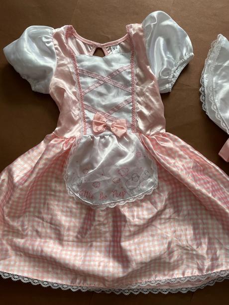 St3/ kostým děvečka - v.5/6 let, 