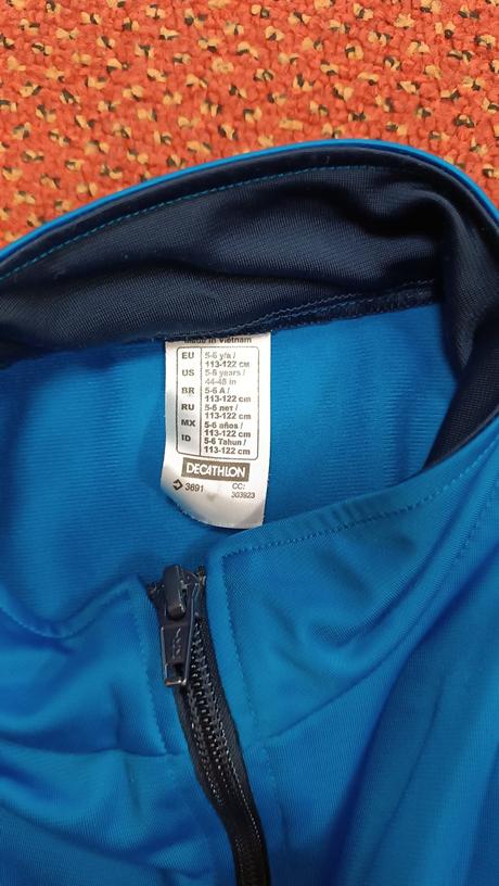 Sportovní mikina, decathlon,116