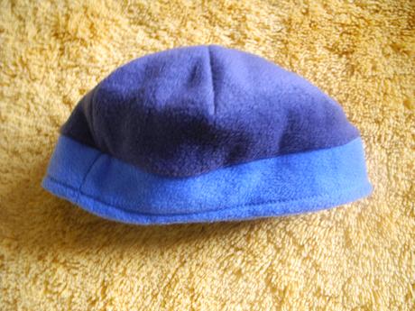 Fleesová čepice, 92