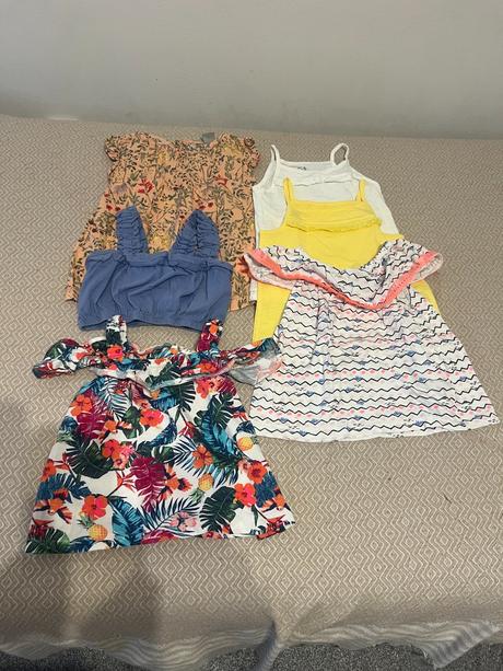 Letní set pro holku 110/4 r - 44ks, 104–116