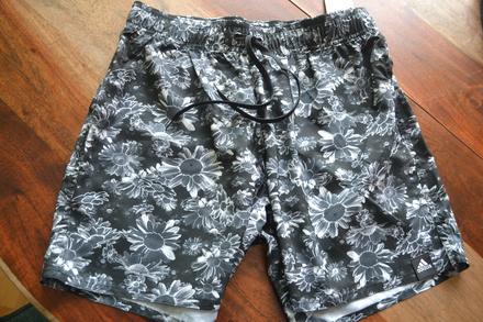 Kraťasy adidas nové,dívčí/dámské, adidas,164 / 170 / s / xs