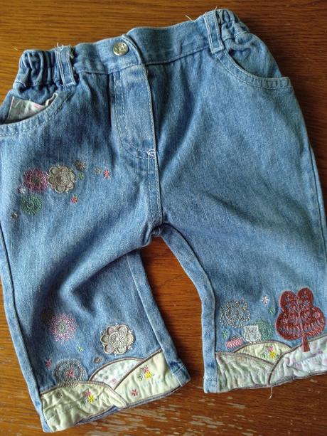 Džíny s výšivkou, just too cute,74