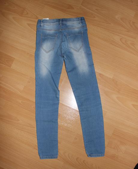 Rifle, džíny, slimky, takko,158
