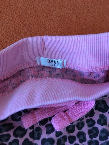 Levhartí tepláčky pro holčičku (vel. 92), kik,92