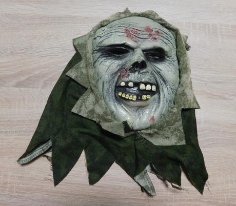 Karnevalový kostým-zombie vel.9/10let, 