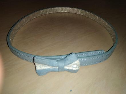 Světle modrý pásek,