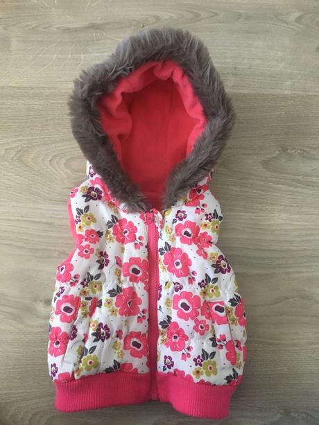 Květovaná vestička, f&f,86