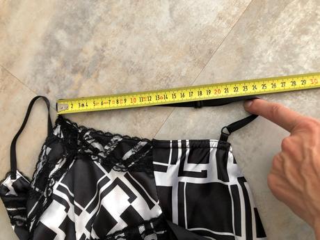 Černobílé byznys šaty vel.s 36 krajka mašle kostka, s