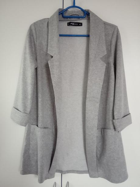 Šedý blejzr s kapsami, new yorker,xs