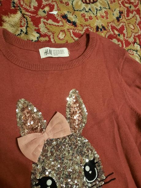 Svetr s flitrovým zajíčkem, h&m,122