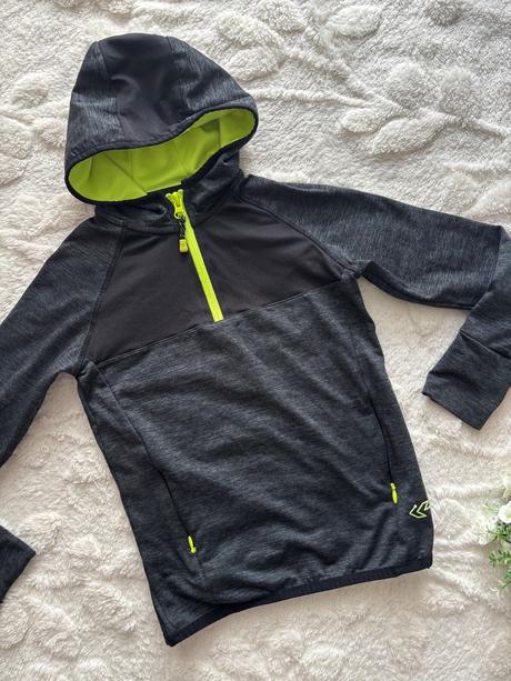 K3/ mikina sportovní- v.6/7 let, st. bernard,122