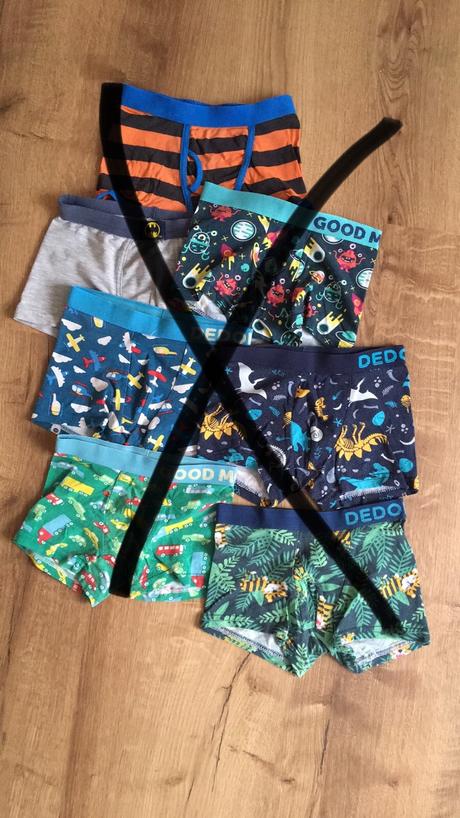 Balík věcí pro kluka (110/116), 104–116