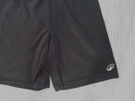 Černé kraťasy kraťásky šortky, decathlon,146