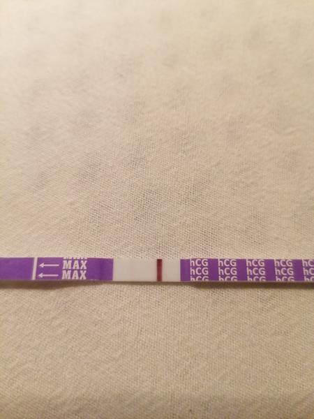 Rozpoznání těhotenského testu: Vidíte ducha nebo čárku?