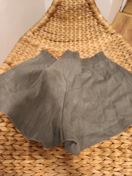Khaki šortky h&m, h&m,146