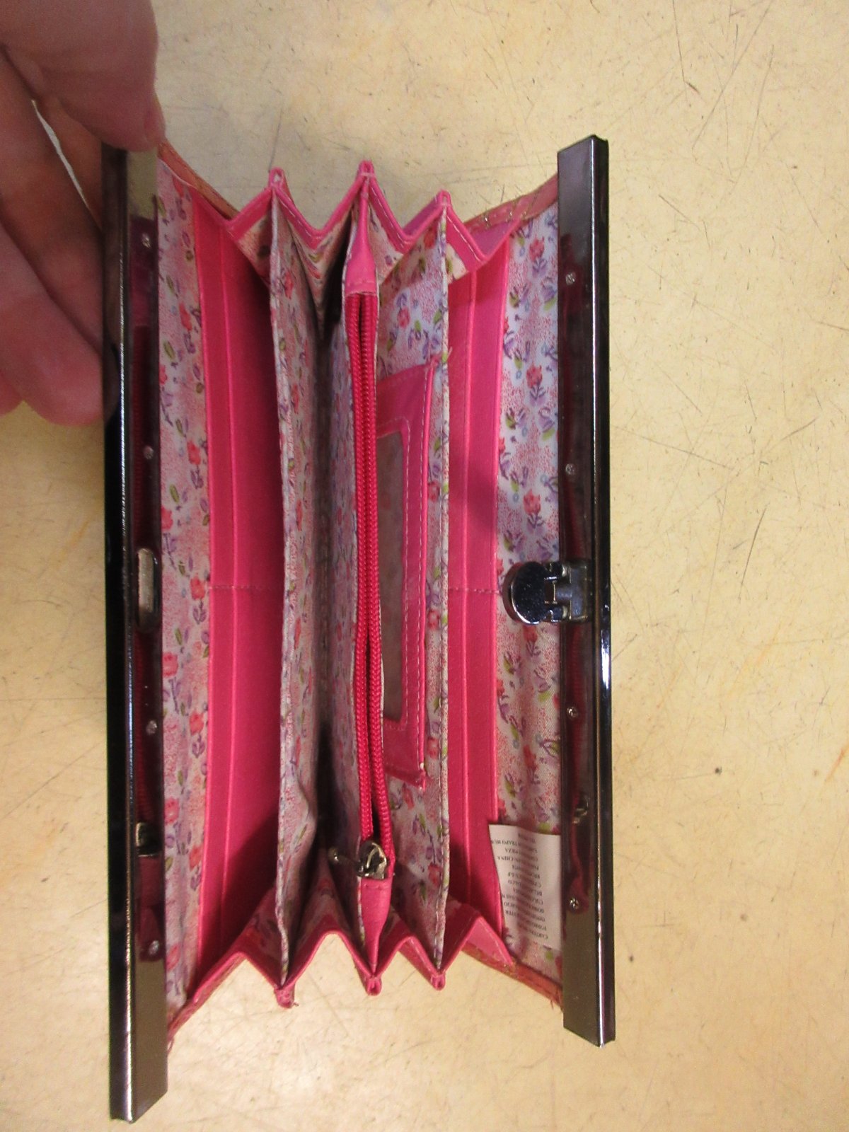 4 Nova Damska Penezenka 10 X 19 Cm 80 Kc Od Prodejkyne Sisivava Bazar Modry Konik