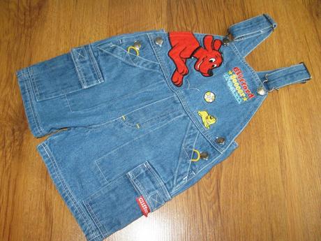 Džínové laclové kraťasy, 92