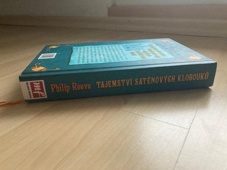 Tajemství saténových klobouků - philip reeve,