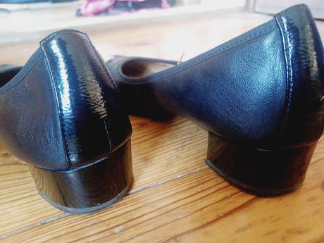 Téměř nenošené komfortní lodičky caprice 40,5, 40