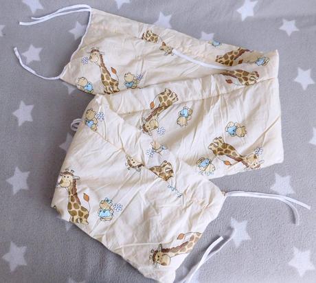 Mantinel do postýlky žirafky, šířka (cm): 30,délka (cm): 150