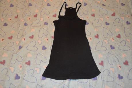 164 170 176 černé tílko, gate,170