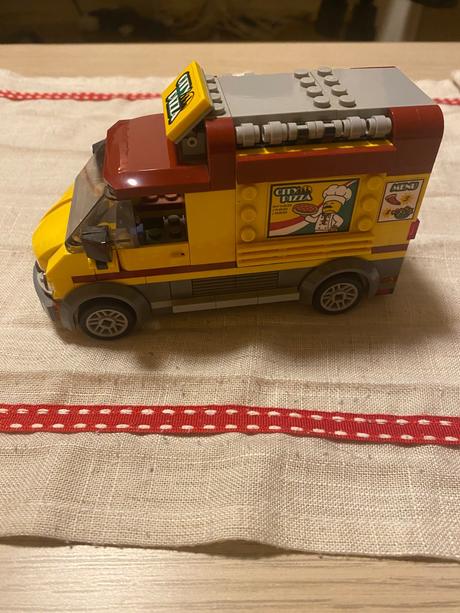 Lego city set 60150,