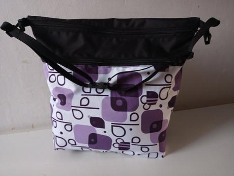 Tašky na kočárek skladem, 