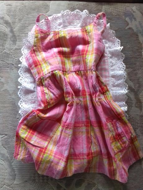 Prodám luxusní lehké šatičky 1, 5-2roky top stav, f&f,92