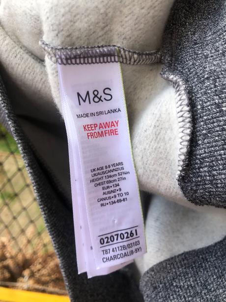 Mikča, marks & spencer,134