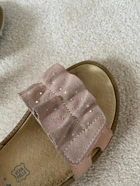 Sandále na parádu, 31