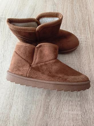 Dívčí zateplená obuv, primark,33