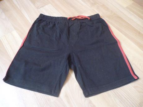 Teplákové kratasy vel. 6-7, 116