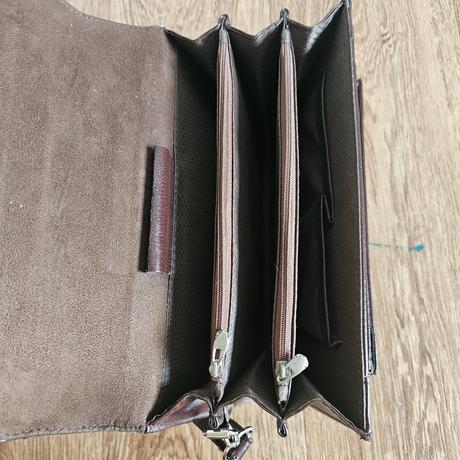 Pánská kožená taška se zámkem,